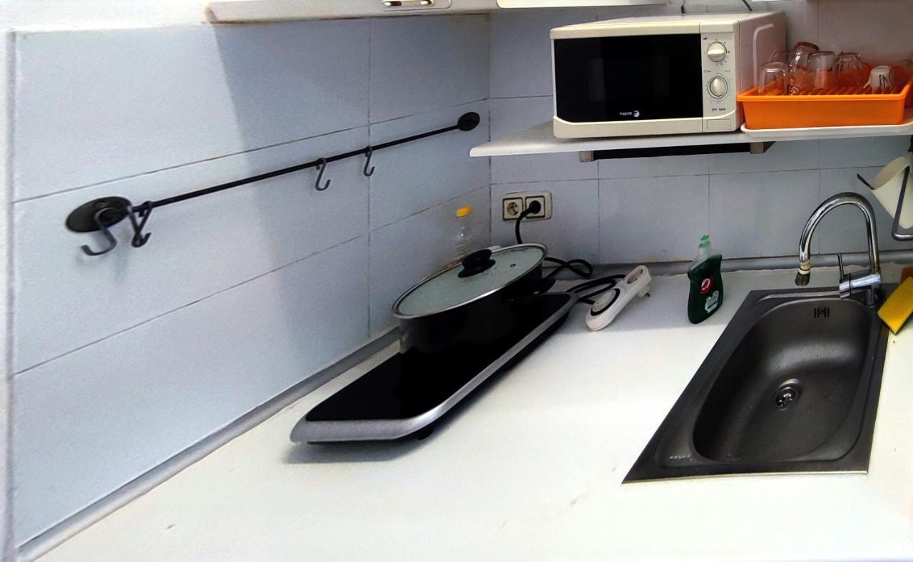 Apartament Nice Flat Within Walking Range To The Beach Barcelona Zewnętrze zdjęcie
