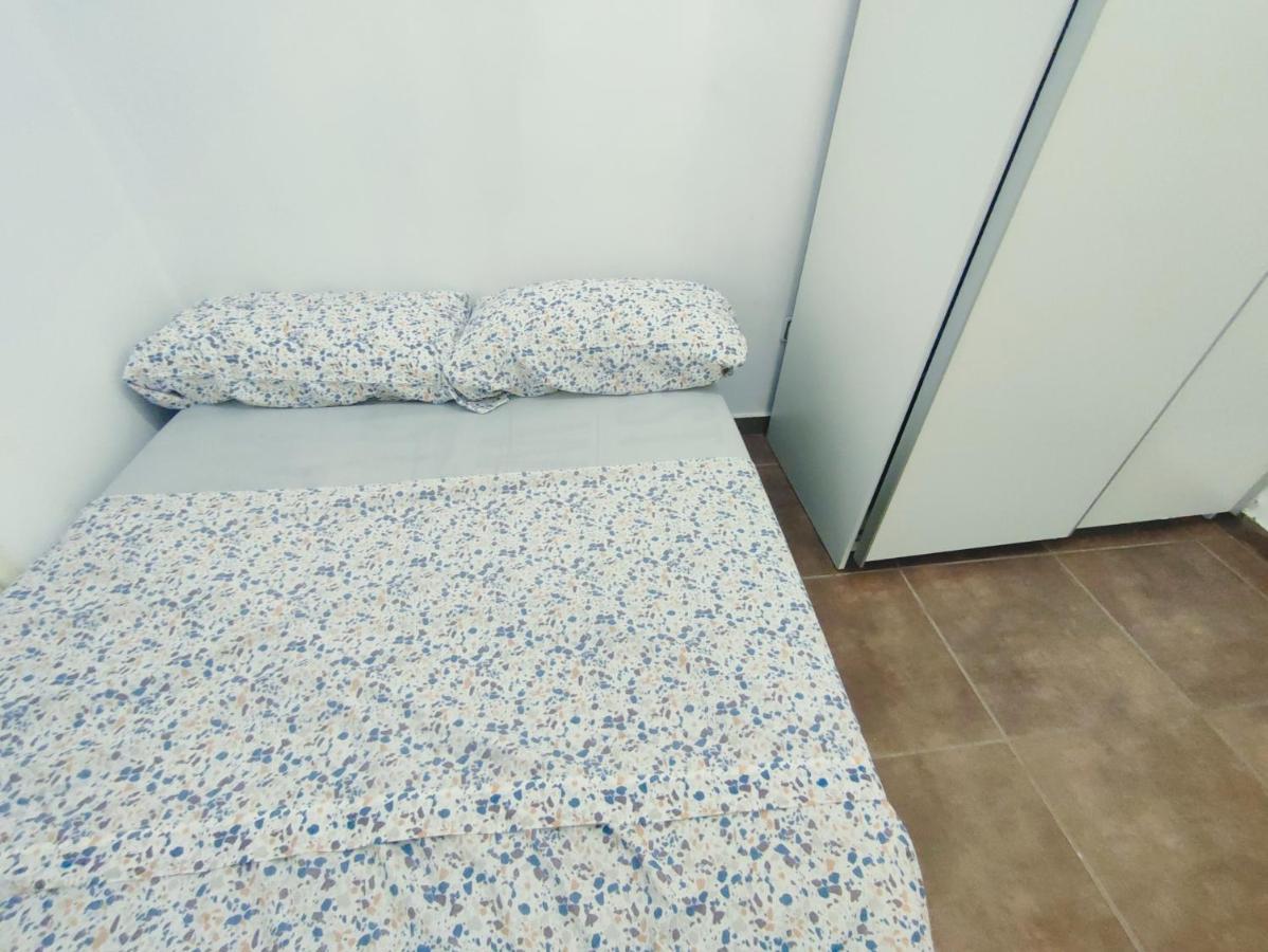 Apartament Nice Flat Within Walking Range To The Beach Barcelona Zewnętrze zdjęcie