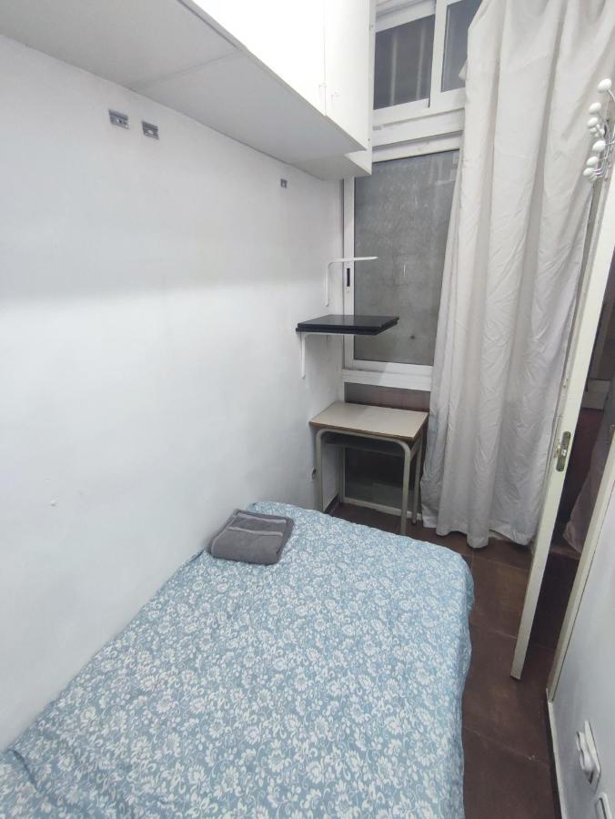 Apartament Nice Flat Within Walking Range To The Beach Barcelona Zewnętrze zdjęcie