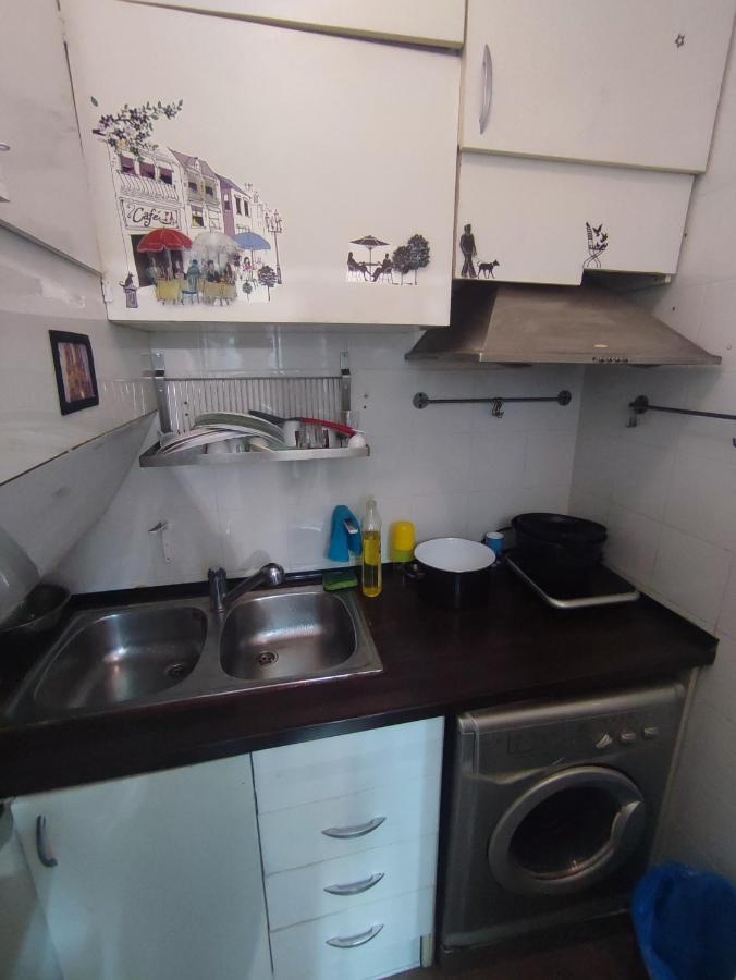 Apartament Nice Flat Within Walking Range To The Beach Barcelona Zewnętrze zdjęcie