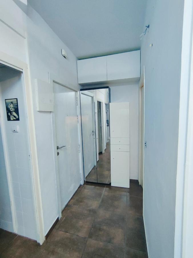 Apartament Nice Flat Within Walking Range To The Beach Barcelona Zewnętrze zdjęcie