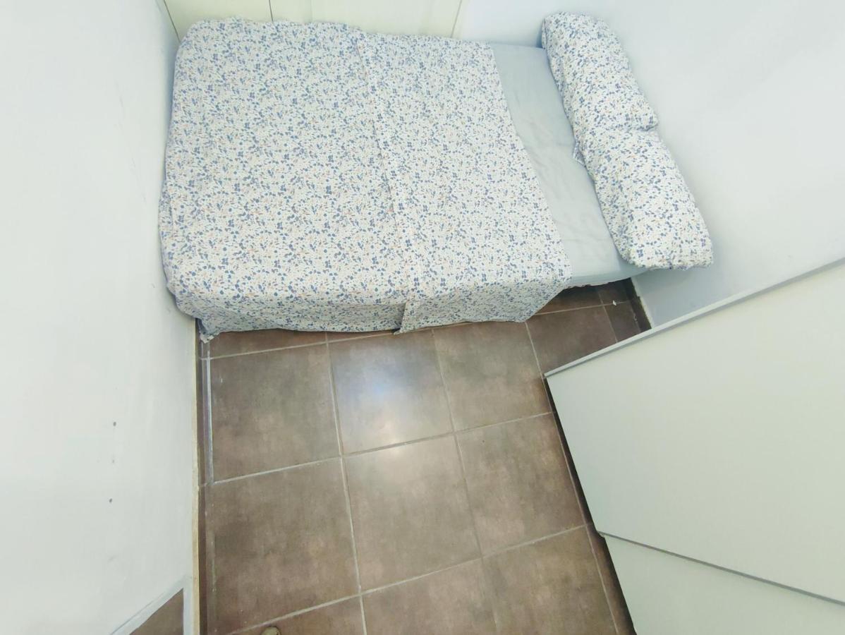 Apartament Nice Flat Within Walking Range To The Beach Barcelona Zewnętrze zdjęcie