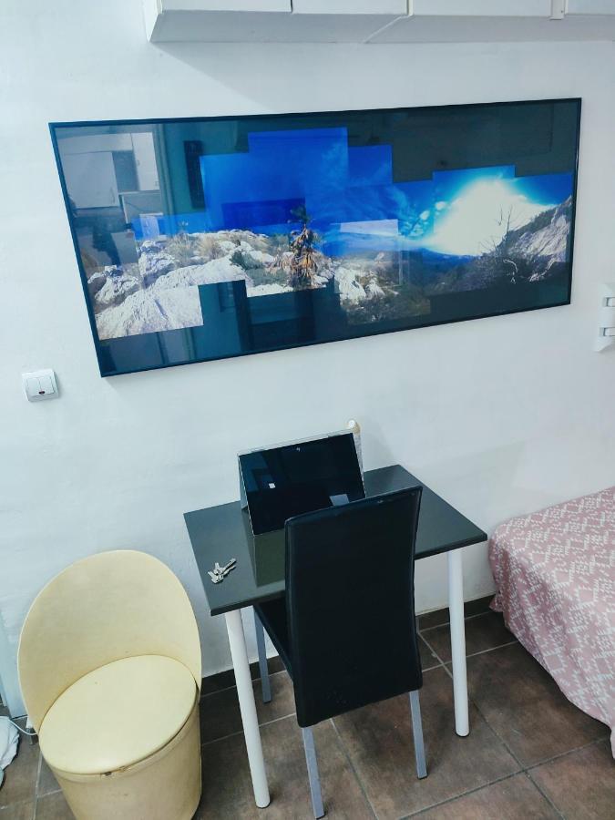 Apartament Nice Flat Within Walking Range To The Beach Barcelona Zewnętrze zdjęcie
